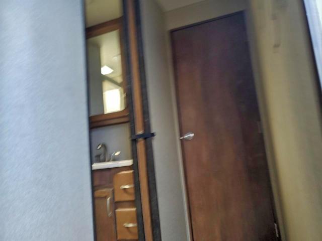 573TR362XK3411929 - 2019 GRAN REFLECTION ذو لونين صورة 5