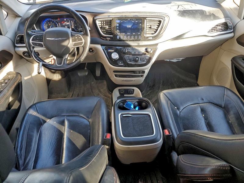 2C4RC1EG5HR622749 - 2017 CHRYSLER PACIFICA TOURING L PLUS GRAY photo 8