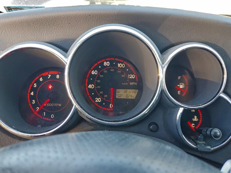 2T1KR32E35C372048 - 2005 TOYOTA COROLLA MA XR BLUE photo 9