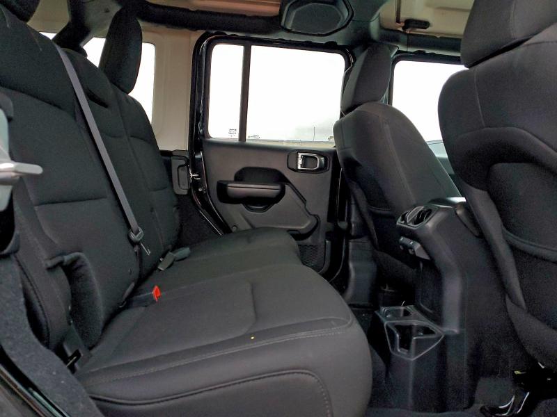 1C4HJXDG4JW239565 - 2018 JEEP WRANGLER U SPORT Қара фото 11