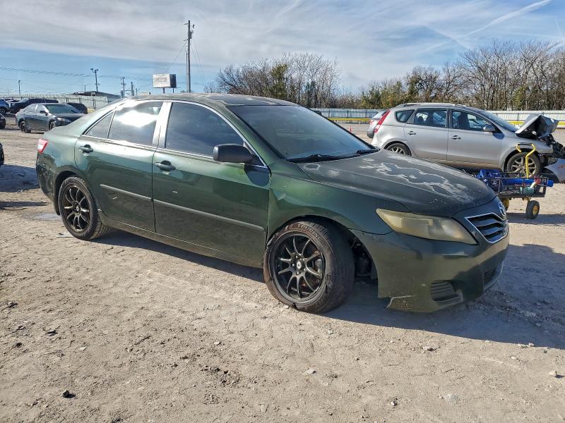 4T1BF3EK4BU721108 - 2011 TOYOTA CAMRY BASE GREEN photo 4