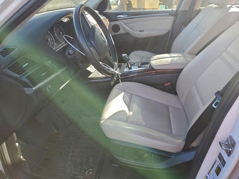 5UXZV4C52CL990450 - 2012 BMW X5 XDRIVE35I أبيض صورة 7
