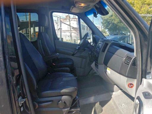 8BRPE7DD0GE130300 - 2016 MERCEDES-BENZ SPRINTER 2500 黑色 照片 5
