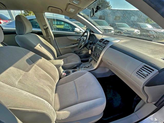 JTDBU4EE8B9140613 - 2011 TOYOTA COROLLA BASE 银色 照片 5