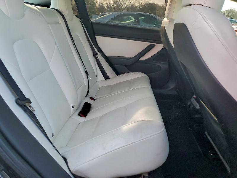 5YJ3E1EB1JF171227 - 2018 TESLA MODEL 3 Сірий фото 10