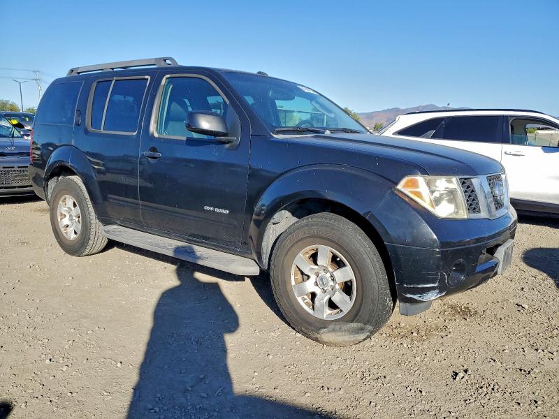 5N1AR18W46C611452 - 2006 NISSAN PATHFINDER LE Negro foto 4