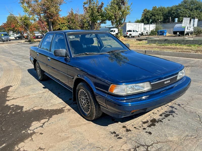 1987 TOYOTA CAMRY LE, 