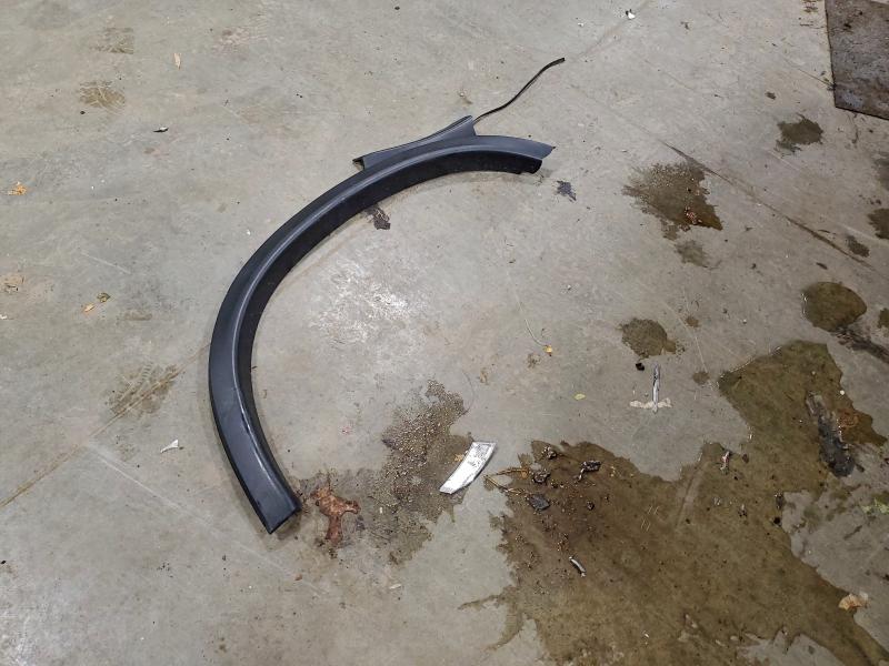 JA4AR3AU0JU017026 - 2018 MITSUBISHI OUTLANDER ES BLACK photo 12