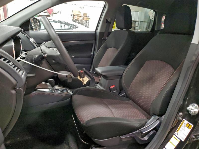 JA4AR3AU0JU017026 - 2018 MITSUBISHI OUTLANDER ES BLACK photo 7