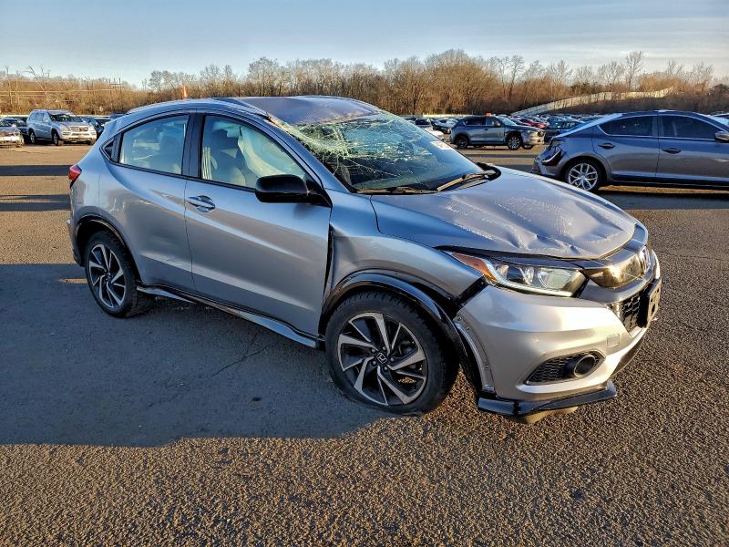 3CZRU6H11KG715132 - 2019 HONDA HR-V SPORT Srebrny zdjęcie 4
