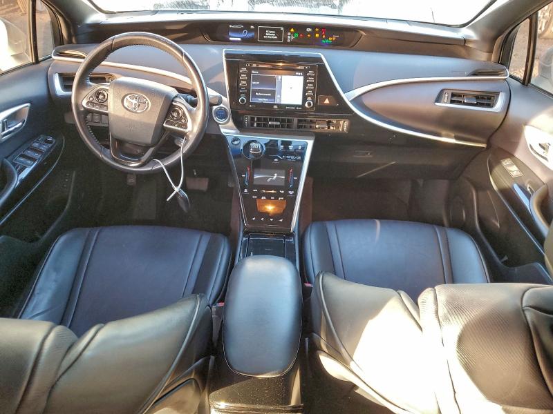 JTDBVRBD8JA004291 - 2018 TOYOTA MIRAI WHITE photo 8