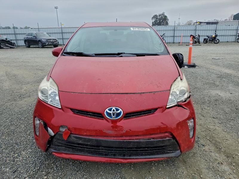 JTDKN3DU9F1937098 - 2015 TOYOTA PRIUS RED photo 5