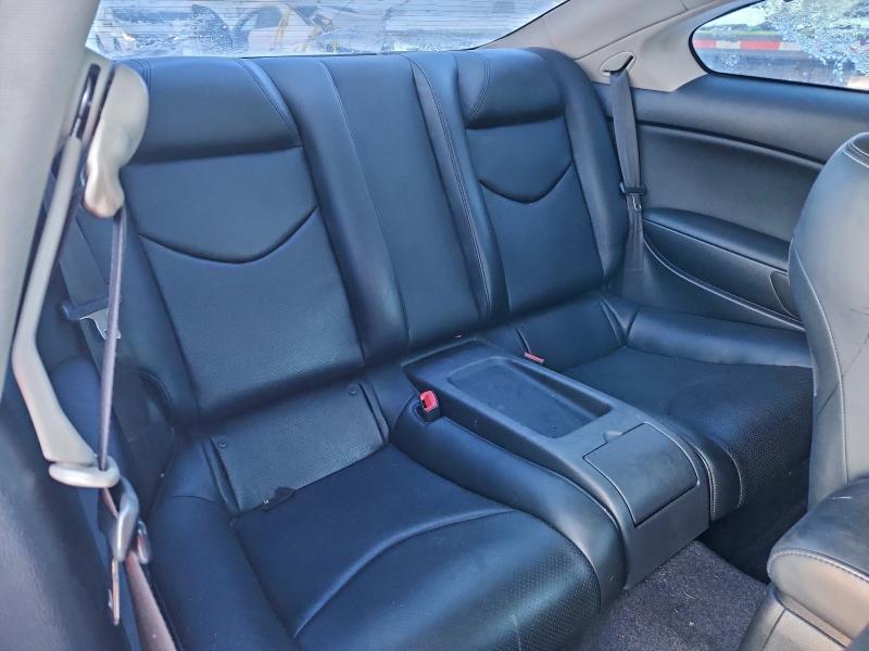 JNKCV64E89M605086 - 2009 INFINITI G37 BASE RED photo 10