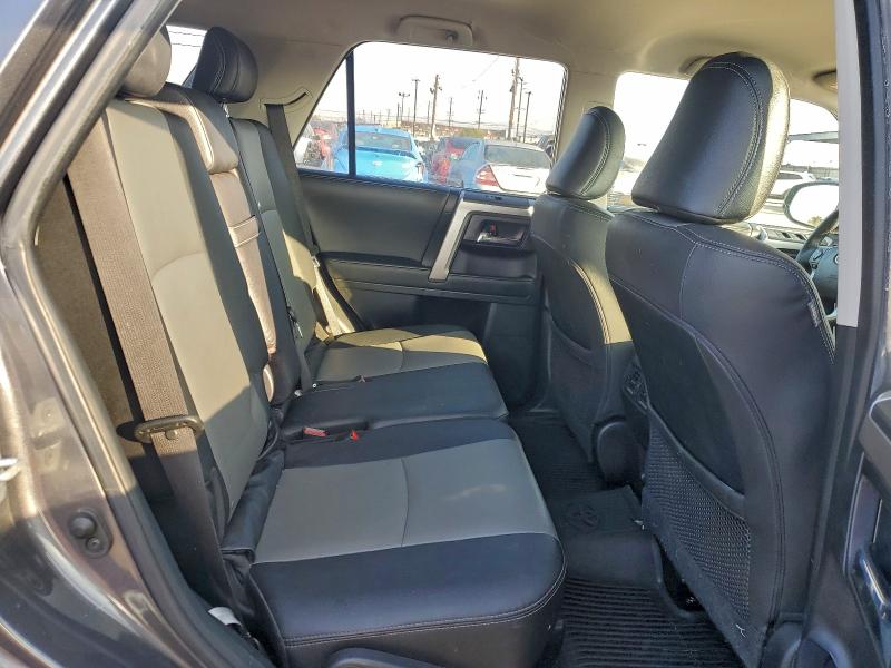 JTEBU5JR9L5795950 - 2020 TOYOTA 4RUNNER SR5/SR5 PREMIUM 灰色 照片 11