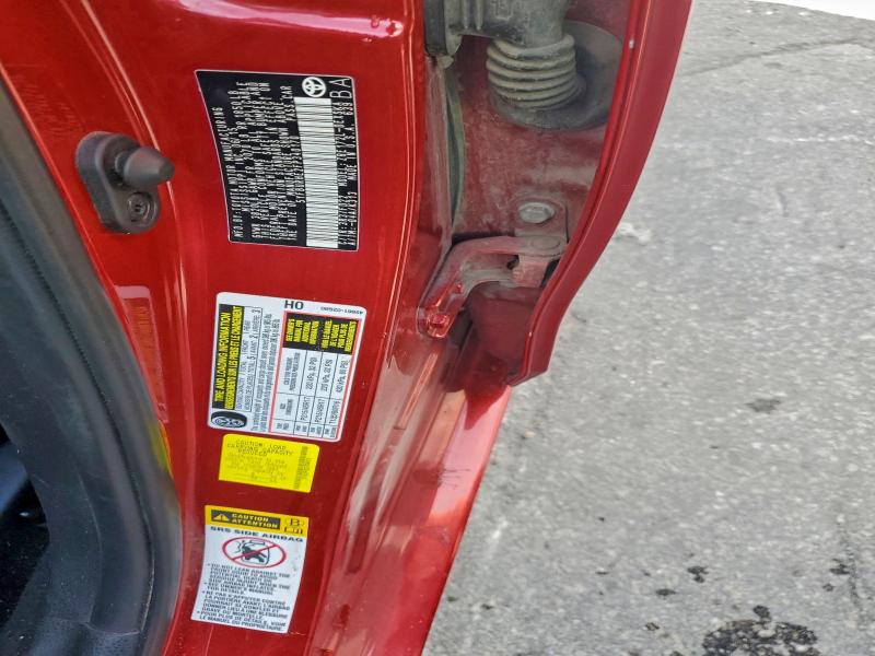 5YFBURHE2FP340170 - 2015 TOYOTA COROLLA L წითელი ფოტო 12