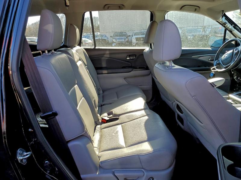 5FNYF6H57JB065872 - 2018 HONDA PILOT EXL Қара фото 11