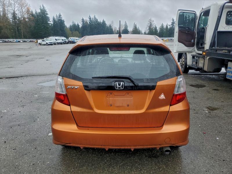 JHMGE88419S025415 - 2009 HONDA FIT SPORT ORANGE photo 6