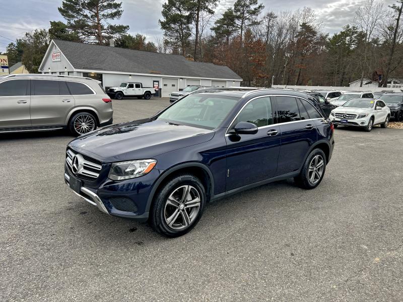 WDC0G4KB0GF087319 - 2016 MERCEDES-BENZ GLC 300 4MATIC BLUE photo 2