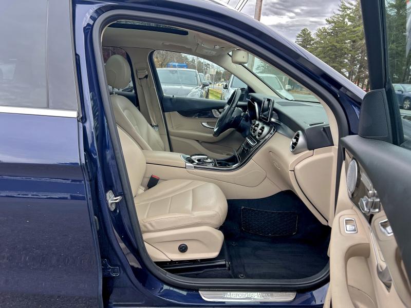 WDC0G4KB0GF087319 - 2016 MERCEDES-BENZ GLC 300 4MATIC BLUE photo 5