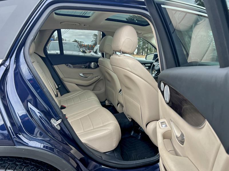 WDC0G4KB0GF087319 - 2016 MERCEDES-BENZ GLC 300 4MATIC BLUE photo 6