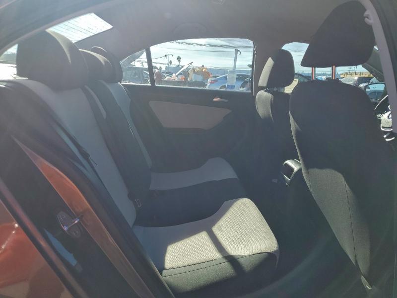 3VW2K7AJ4FM294959 - 2015 VOLKSWAGEN JETTA BASE Շագանակագույն լուսանկար 10