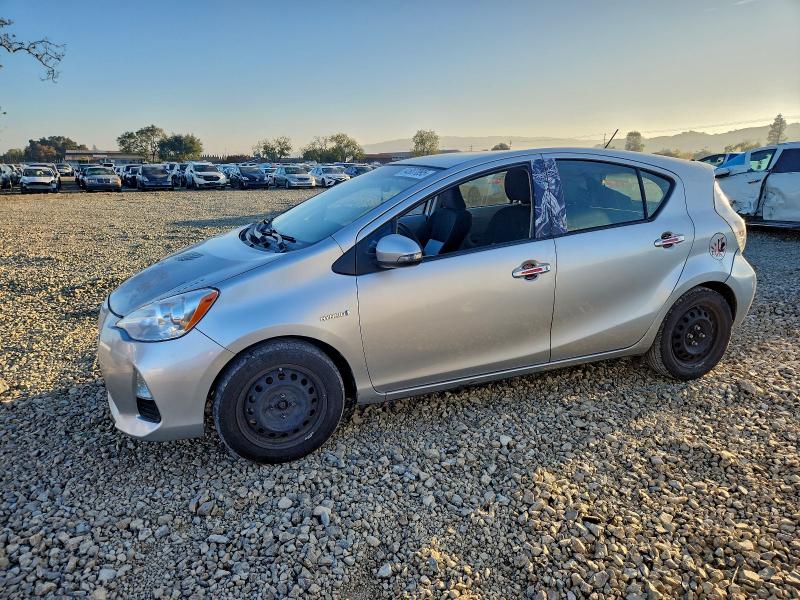 2012 TOYOTA PRIUS C, 
