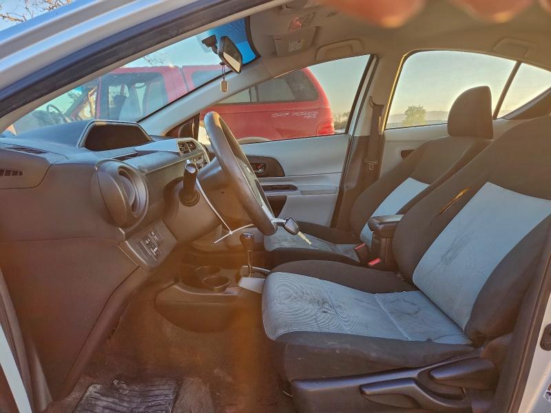 JTDKDTB35C1518853 - 2012 TOYOTA PRIUS C 银色 照片 7