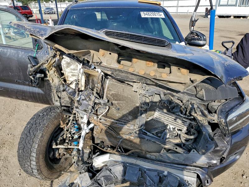 3TMAZ5CN8LM118524 - 2020 TOYOTA TACOMA DOUBLE CAB 灰色 照片 11