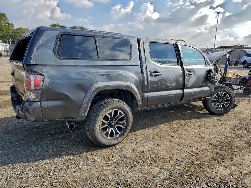 3TMAZ5CN8LM118524 - 2020 TOYOTA TACOMA DOUBLE CAB 灰色 照片 3