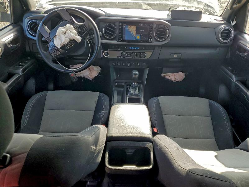 3TMAZ5CN8LM118524 - 2020 TOYOTA TACOMA DOUBLE CAB 灰色 照片 8