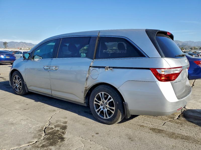 5FNRL5H47BB074409 - 2011 HONDA ODYSSEY EX Argent photo 2