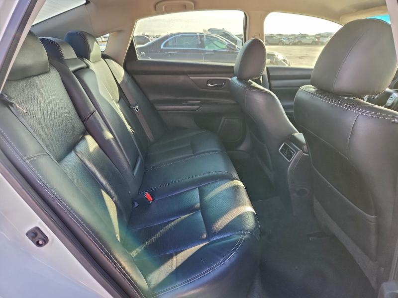 1N4AL3AP6JC181409 - 2018 NISSAN ALTIMA 2.5 白色 照片 10