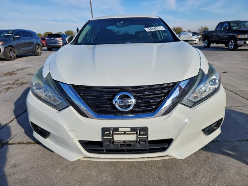 1N4AL3AP6JC181409 - 2018 NISSAN ALTIMA 2.5 白色 照片 5