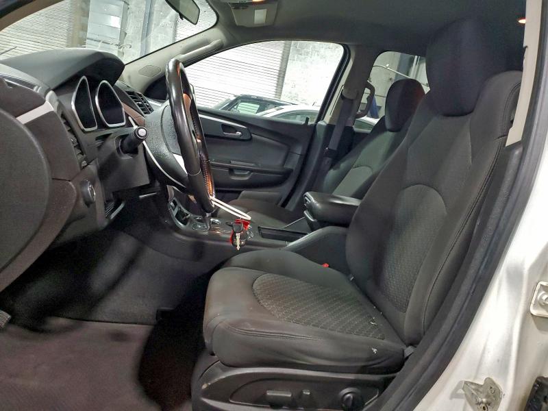 1GNKVGED1BJ168913 - 2011 CHEVROLET TRAVERSE LT WHITE photo 7