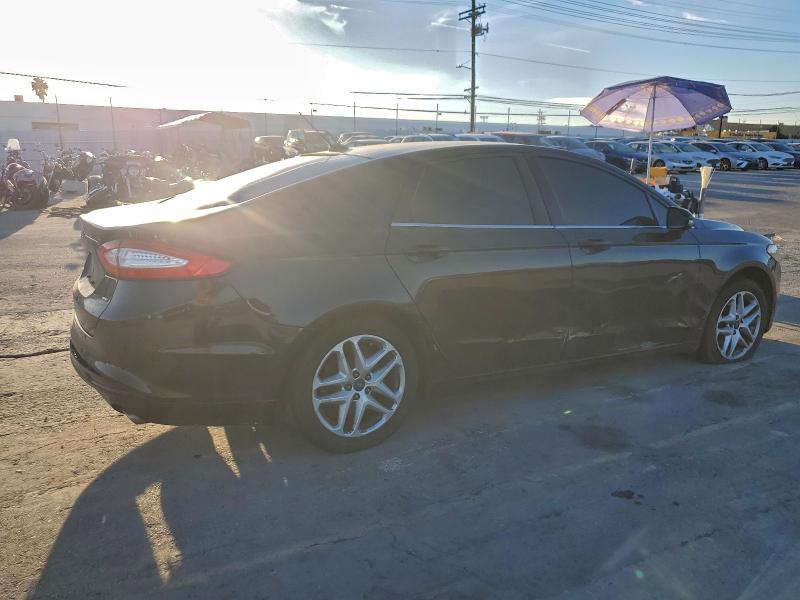 3FA6P0H70DR215655 - 2013 FORD FUSION SE 黑色 照片 3