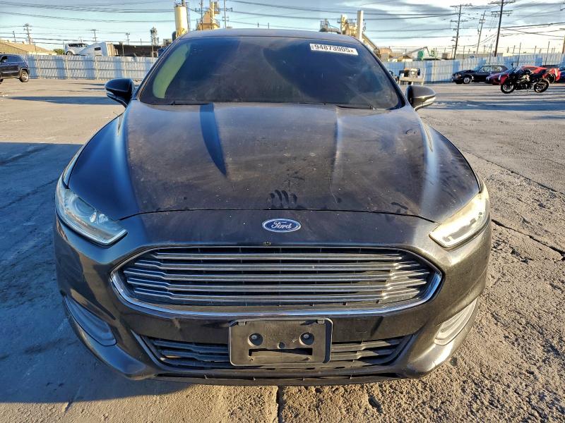 3FA6P0H70DR215655 - 2013 FORD FUSION SE 黑色 照片 5