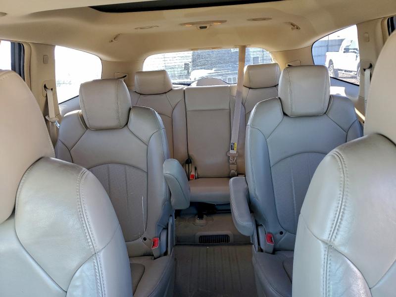 5GAER23718J150822 - 2008 BUICK ENCLAVE CXL WHITE photo 10