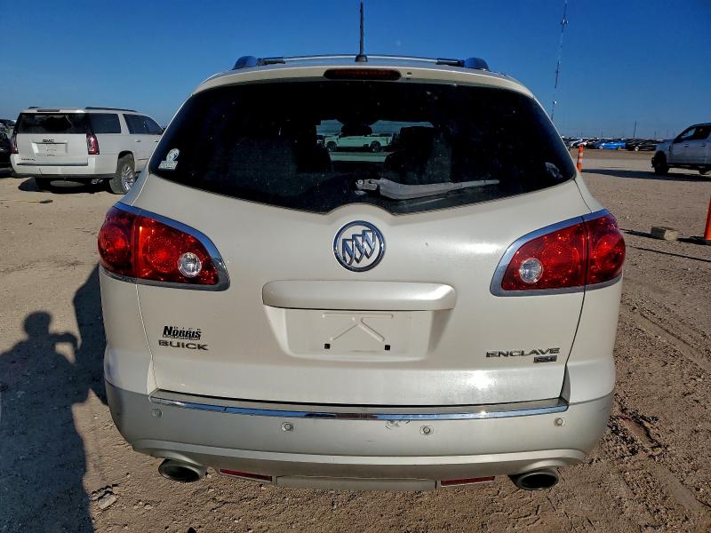 5GAER23718J150822 - 2008 BUICK ENCLAVE CXL WHITE photo 6