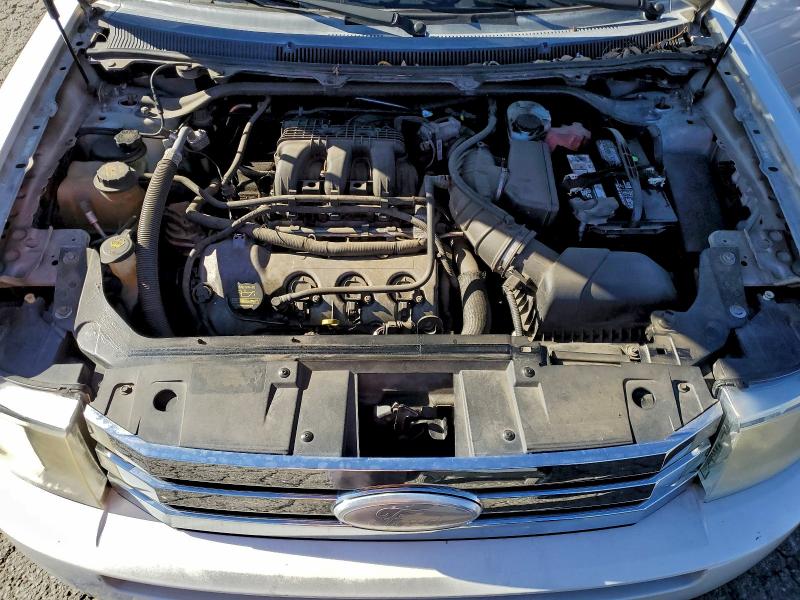 2FMGK5CC6BBD30234 - 2011 FORD FLEX SEL 白色 照片 12