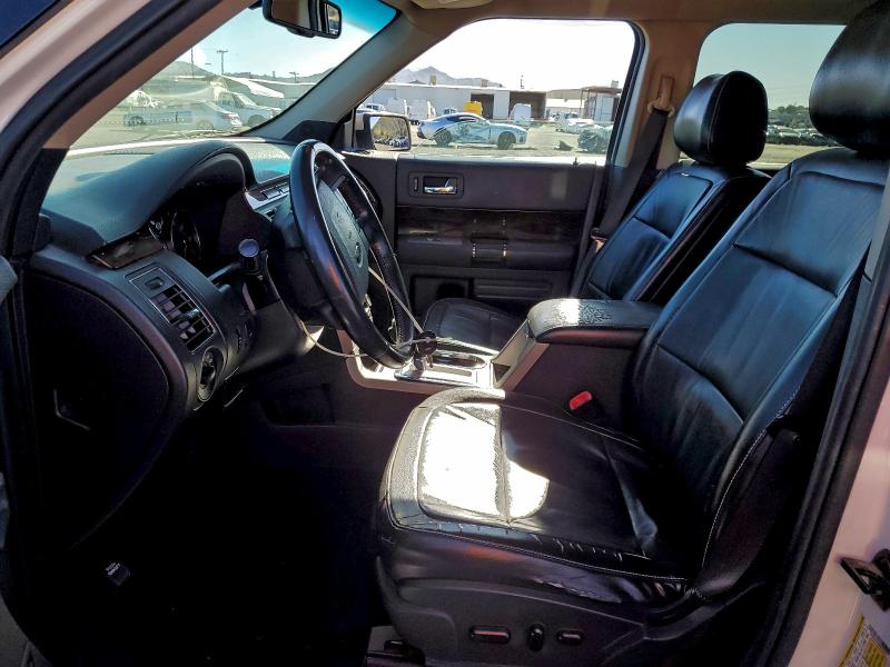 2FMGK5CC6BBD30234 - 2011 FORD FLEX SEL 白色 照片 7