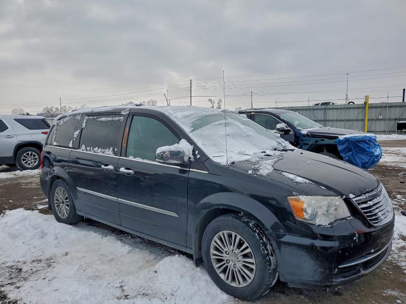 2C4RC1CG0DR803013 - 2013 CHRYSLER TOWN & COU TOURING L BLACK photo 4