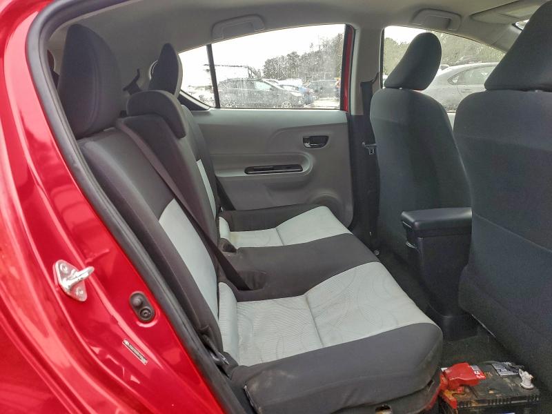 JTDKDTB33C1506460 - 2012 TOYOTA PRIUS C Rot Foto 10