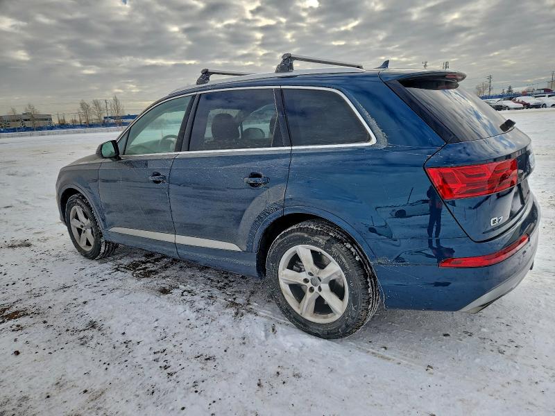 WA1AAAF71KD011350 - 2019 AUDI Q7 PREMIUM BLUE photo 2