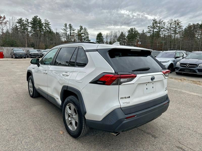 2T3RWRFV5LW089934 - 2020 TOYOTA RAV4 XLE Ақ фото 3
