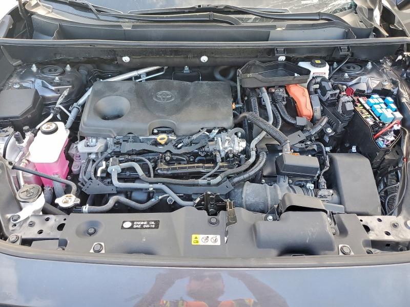 2T3LWRFV6RW225051 - 2024 TOYOTA RAV4 LE GRAY photo 11