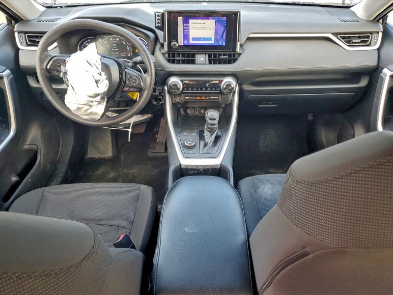 2T3LWRFV6RW225051 - 2024 TOYOTA RAV4 LE GRAY photo 8