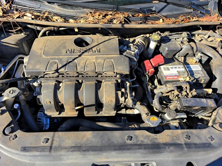 3N1AB7AP7KY338218 - 2019 NISSAN SENTRA S Czarny zdjęcie 7