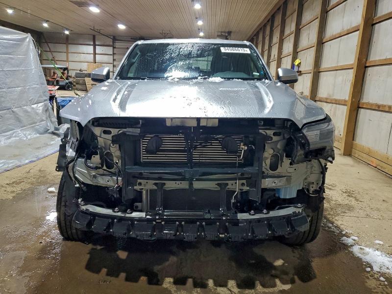 3TMKB5FN5RM010052 - 2024 TOYOTA TACOMA DOUBLE CAB 银色 照片 5