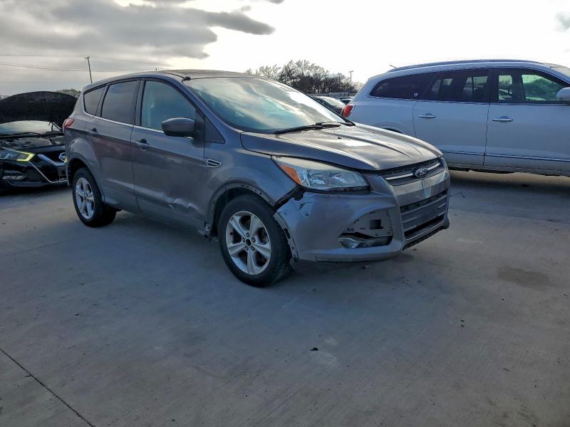 1FMCU9GX0EUA85846 - 2014 FORD ESCAPE SE GRAY photo 4
