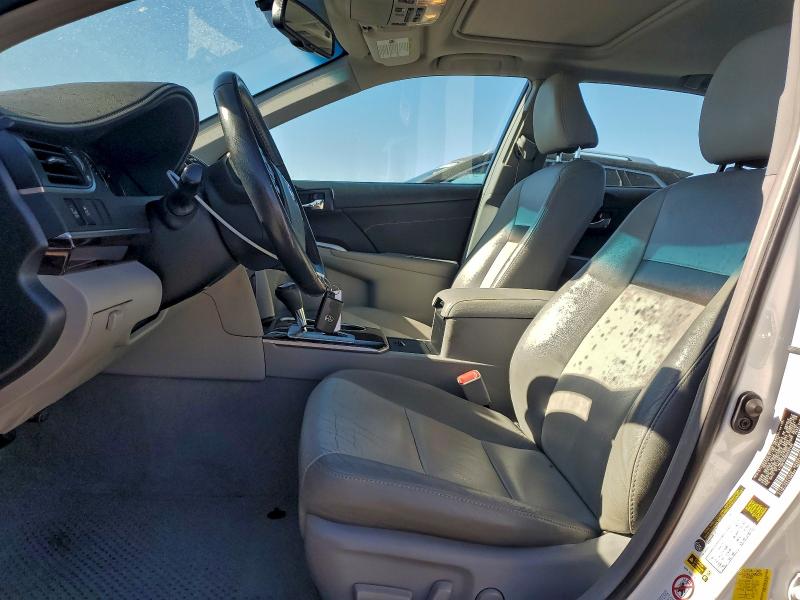 4T1BK1FK3DU532189 - 2013 TOYOTA CAMRY SE WHITE photo 7